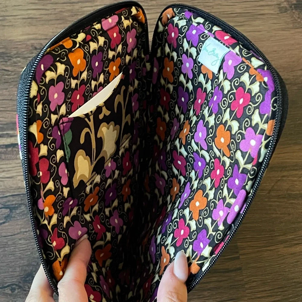 Vera Bradley E-Reader Sleeve Suzani Multicolor Floral